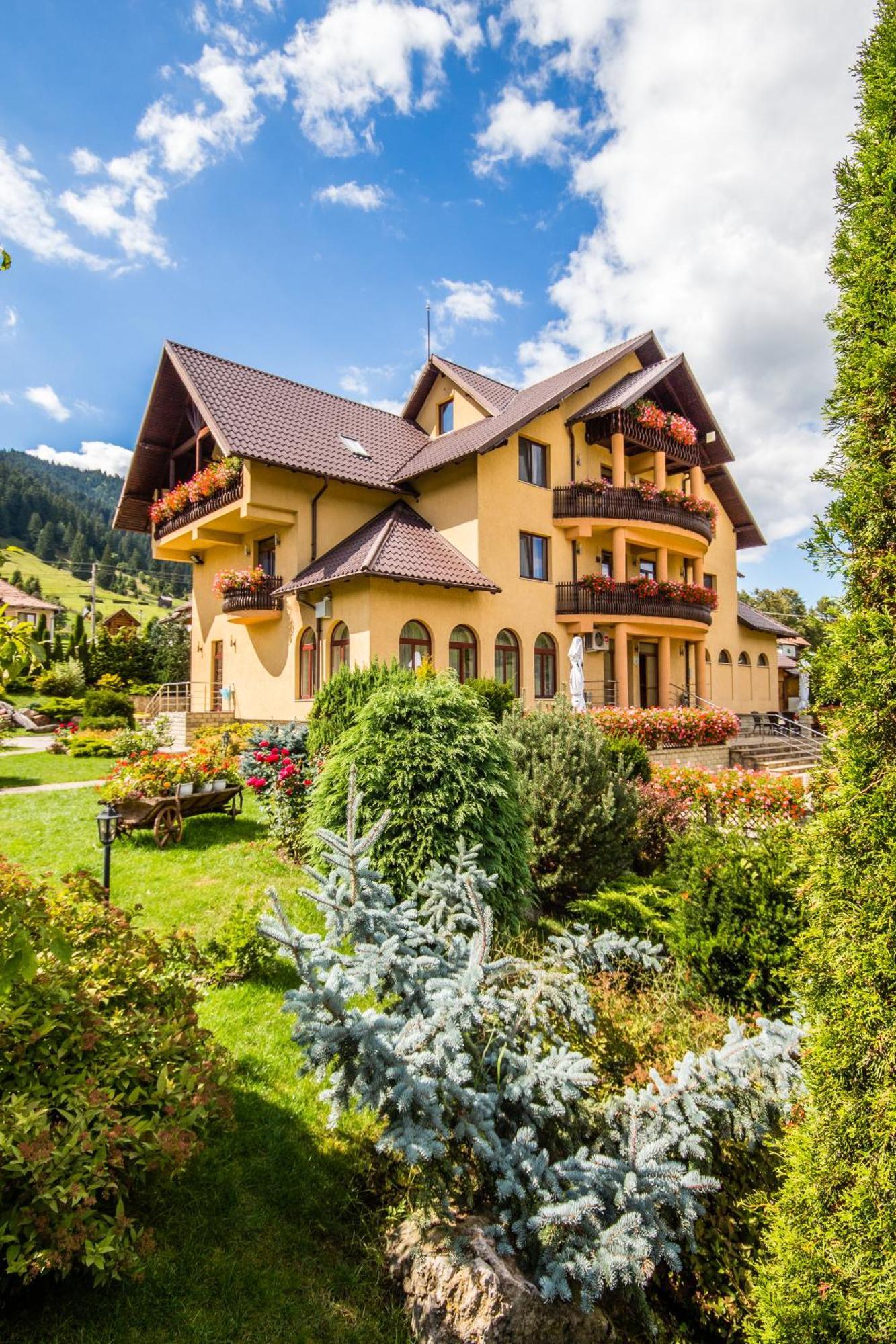 Hotel Dor De Munte Sadova  Exteriér fotografie