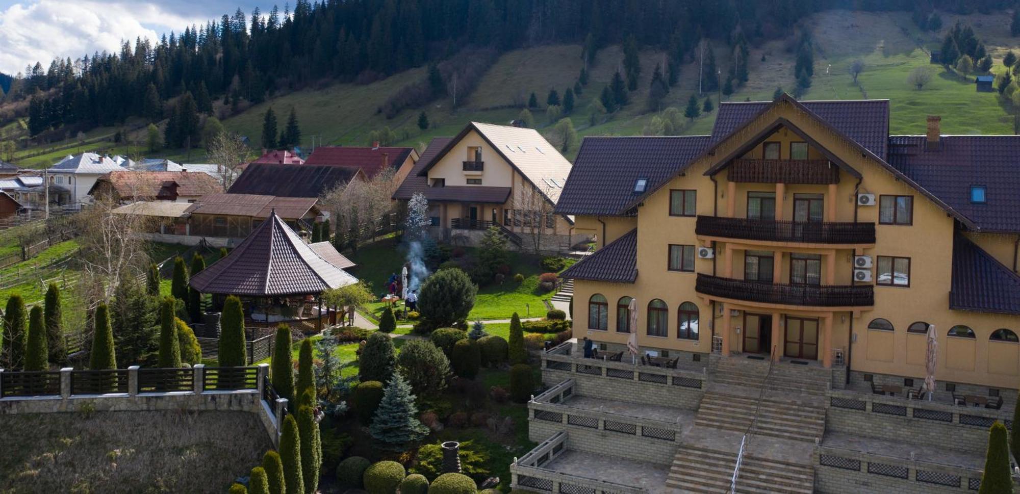 Hotel Dor De Munte Sadova  Exteriér fotografie